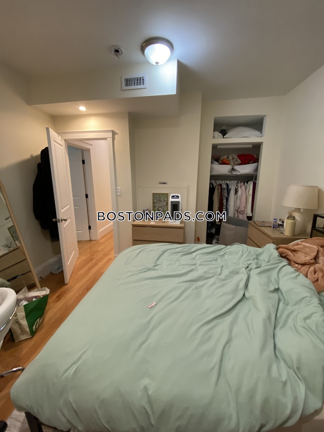 Boston - $3,800 /mo