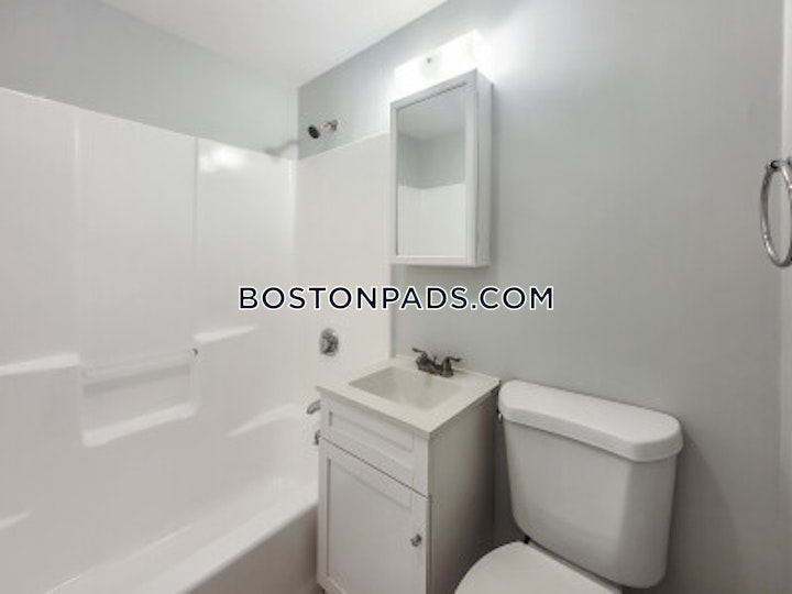 Rosedale St. Boston picture 9