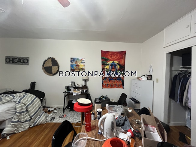 Boston - $1,650 /mo