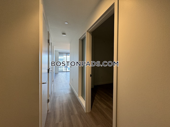 Boston - $7,601 /mo
