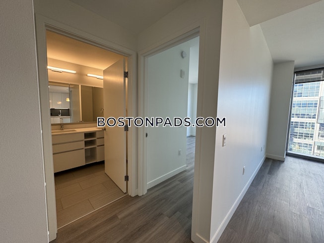 Boston - $7,627 /mo