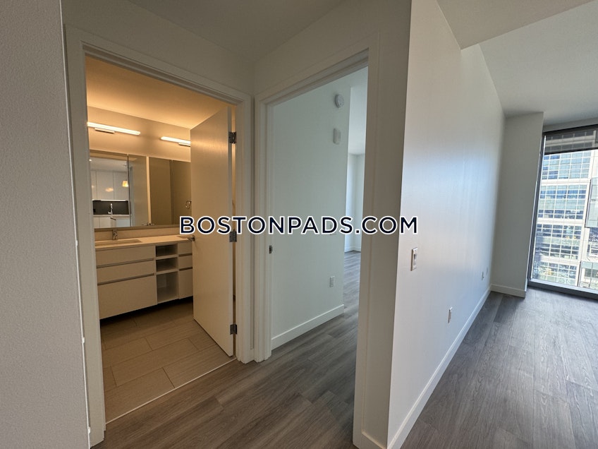 Boston - $7,627 /month
