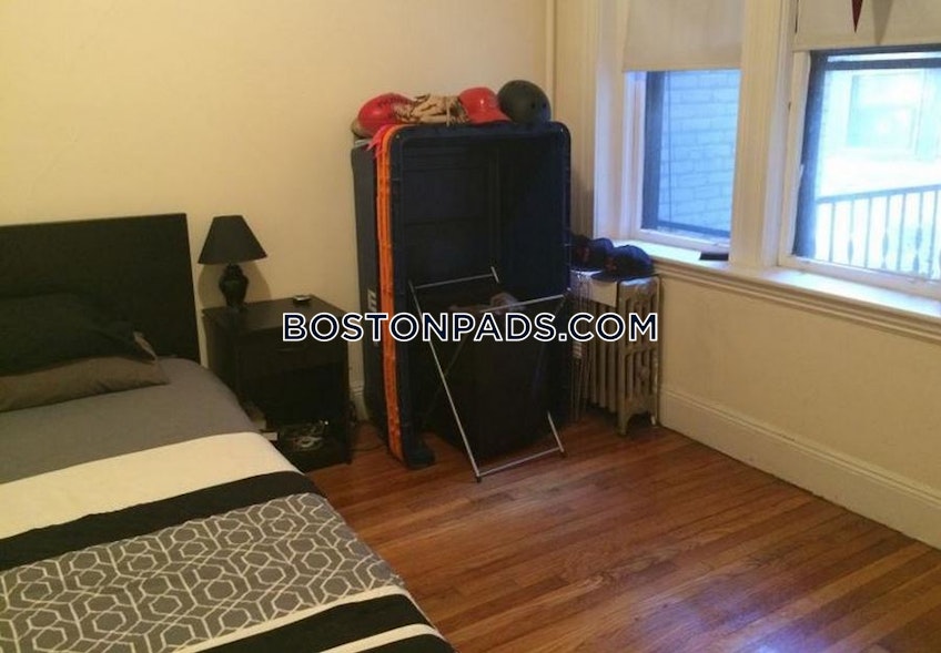 Boston - $1,950 /month