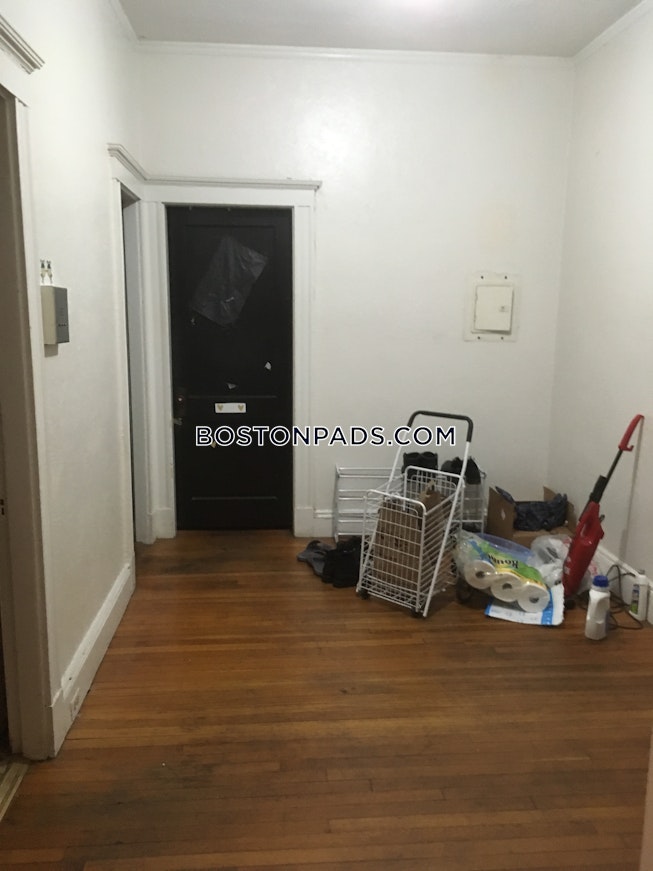 Malden - $1,800 /mo