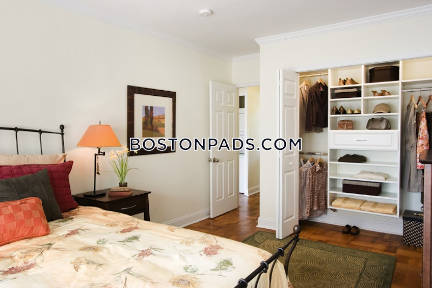 Chestnut Hill - $4,095 /month