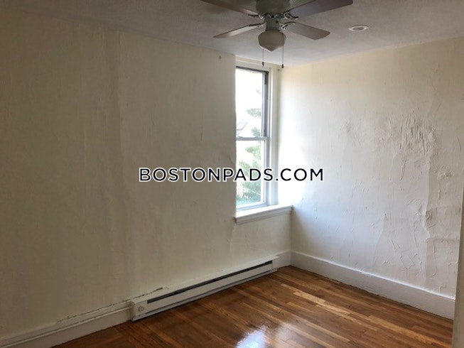 Boston - $1,800 /mo