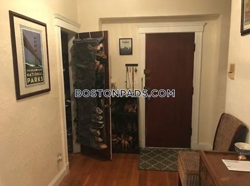 Boston - $1,975 /month