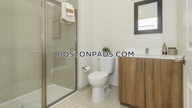 Boston - $3,000 /mo