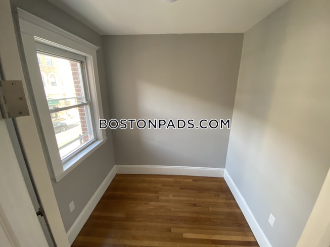 Boston - $4,850 /mo