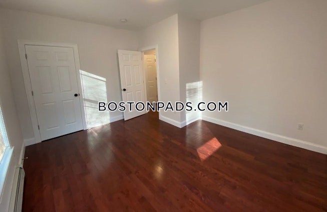 Boston - $3,200 /mo