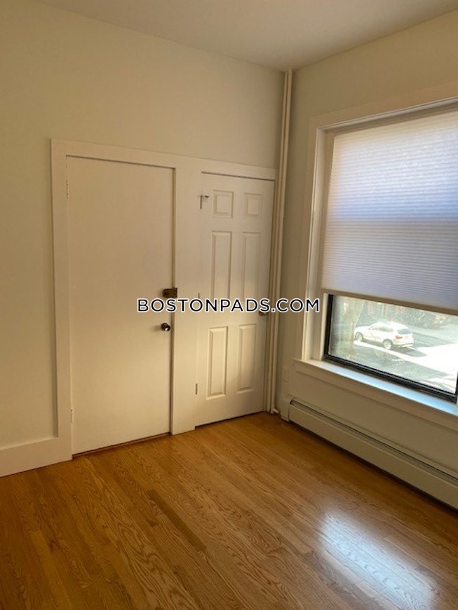 Boston - $3,200 /mo