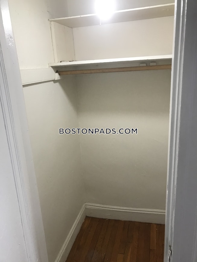 Boston - $2,295 /mo