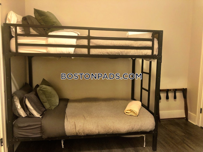 Boston - $5,800 /month