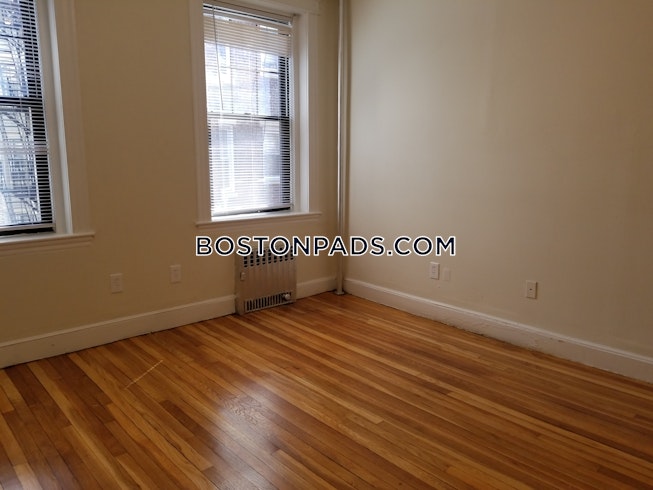 Boston - $3,350 /mo