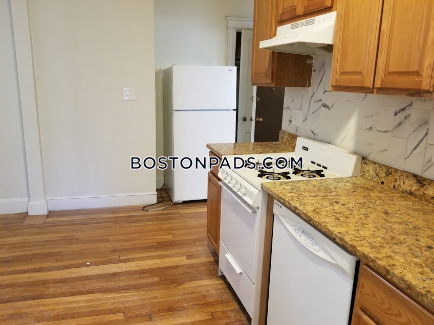 Boston - $3,350 /month