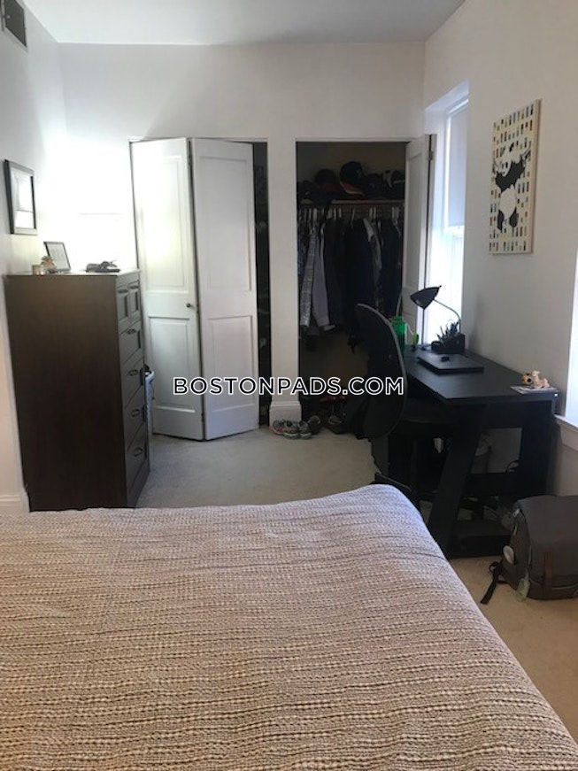 Boston - $2,900 /mo