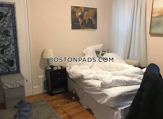 Somerville - $5,000 /mo