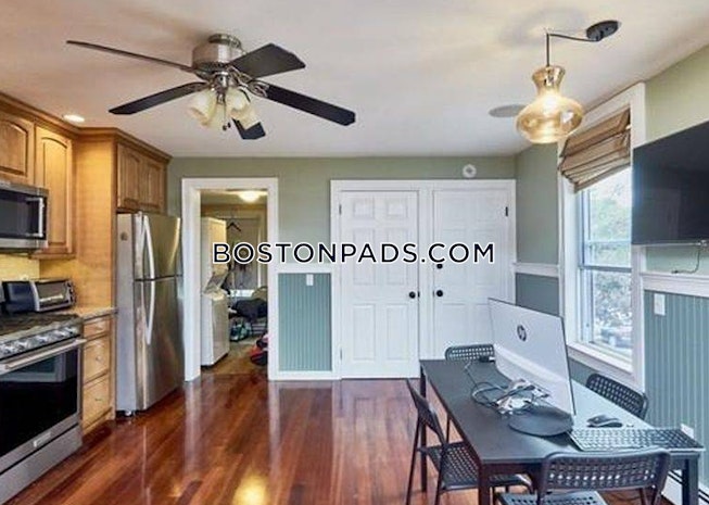 Boston - $4,200 /mo