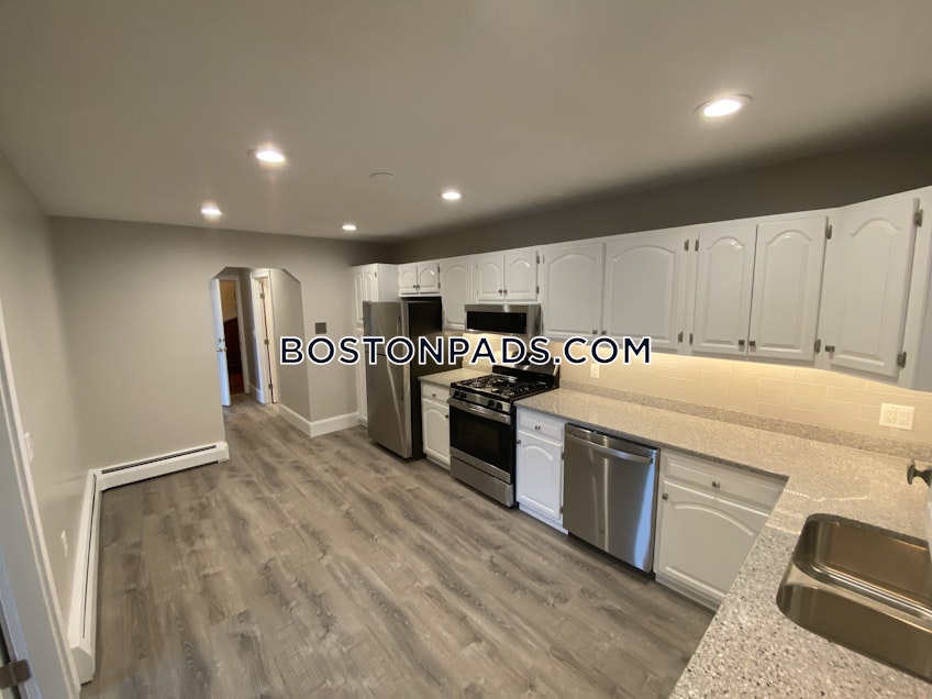 Somerville - $2,200 /month