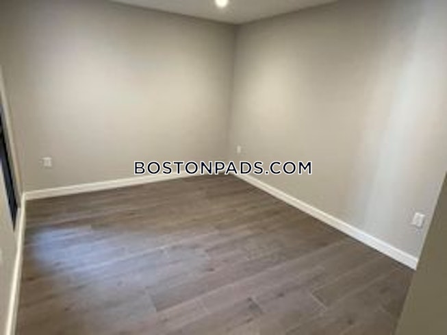 Boston - $4,450 /mo