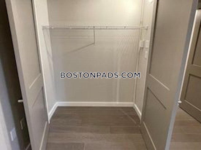 Boston - $4,450 /mo