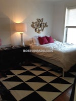 Boston - $3,885 /month