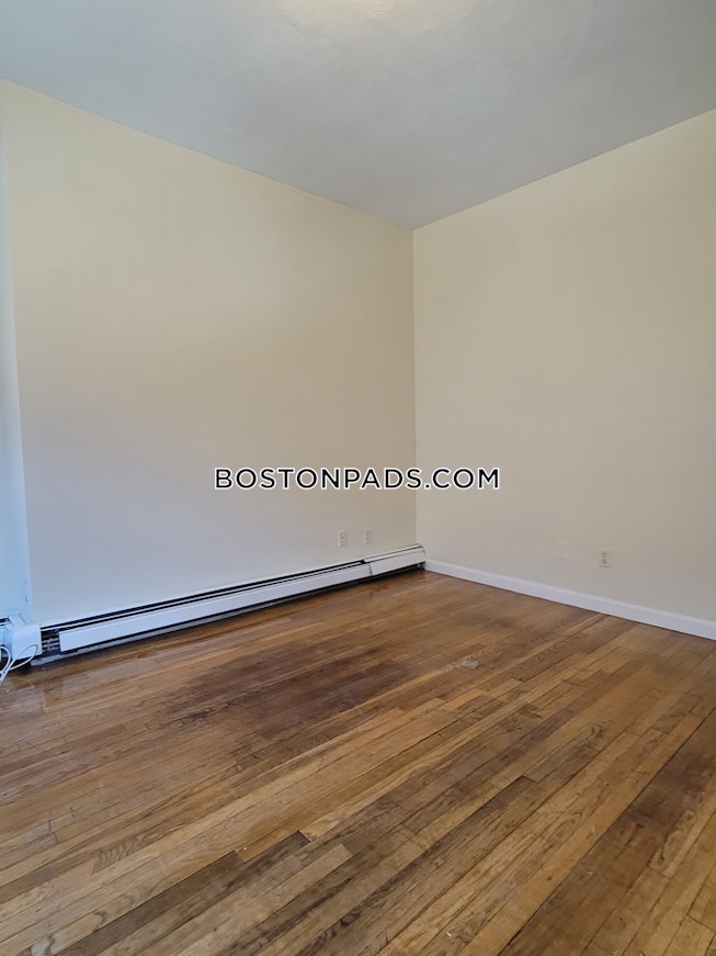 Roxbury Crossing - $2,750 /mo