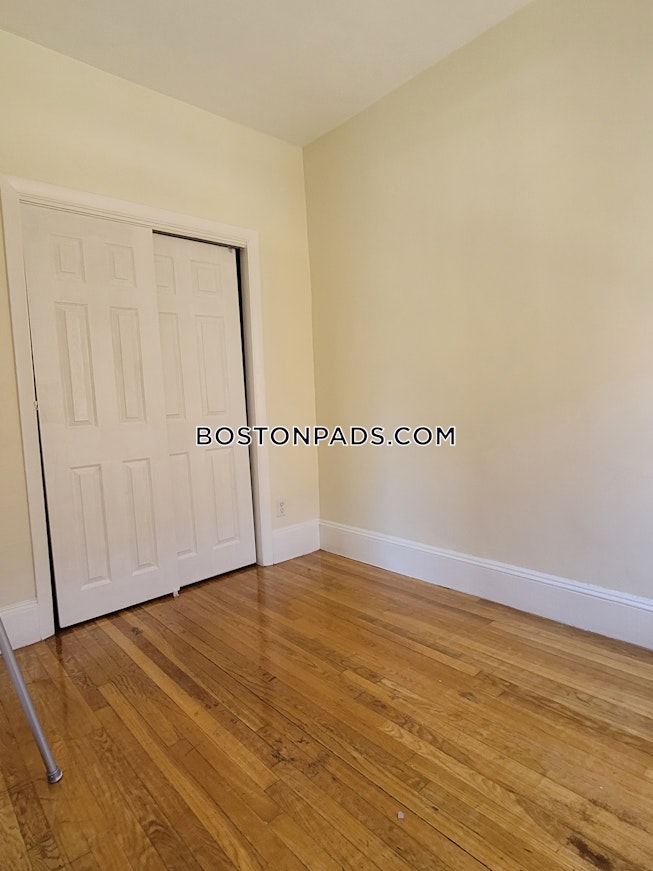 Roxbury Crossing - $2,750 /mo