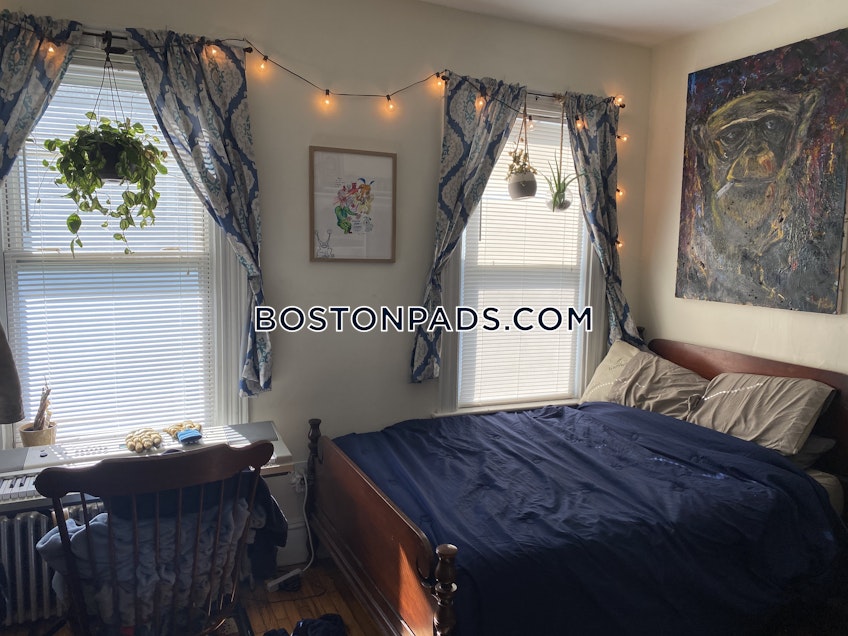 Boston - $4,000 /month