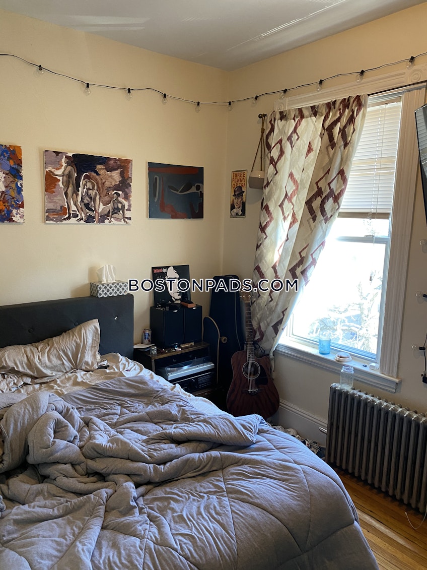 Boston - $4,000 /month