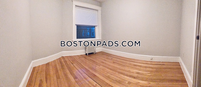 Boston - $1,795 /month