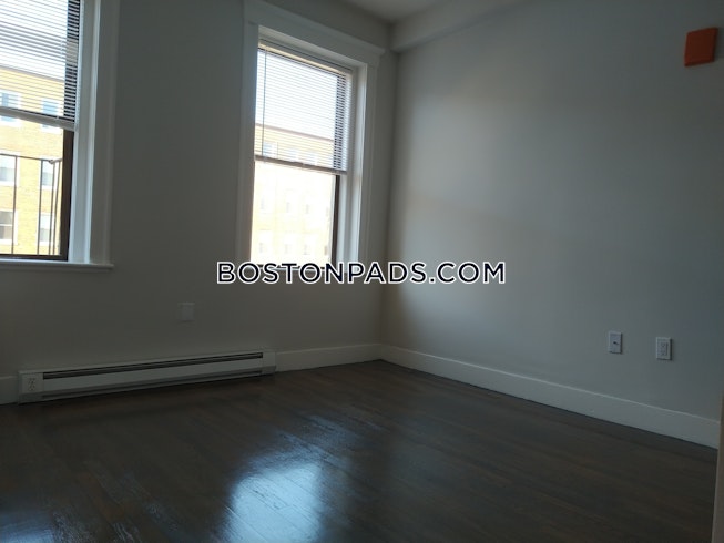 Boston - $3,650 /mo