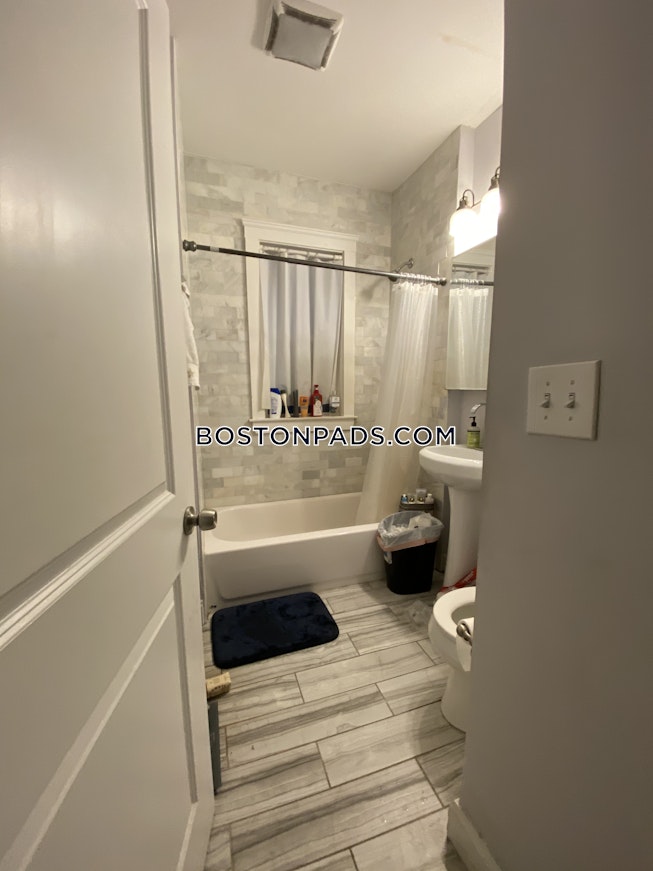 Cambridge - $4,900 /mo