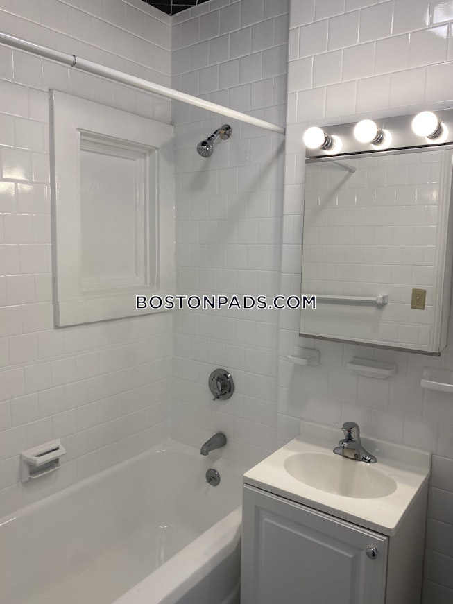 Brookline - $3,480 /mo