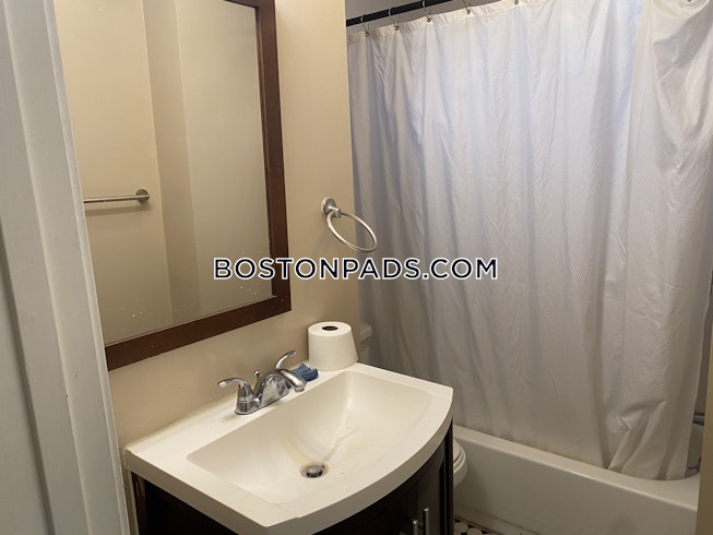 Boston - $2,395 /mo