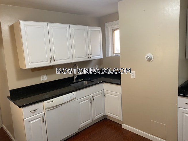 Boston - $2,395 /mo