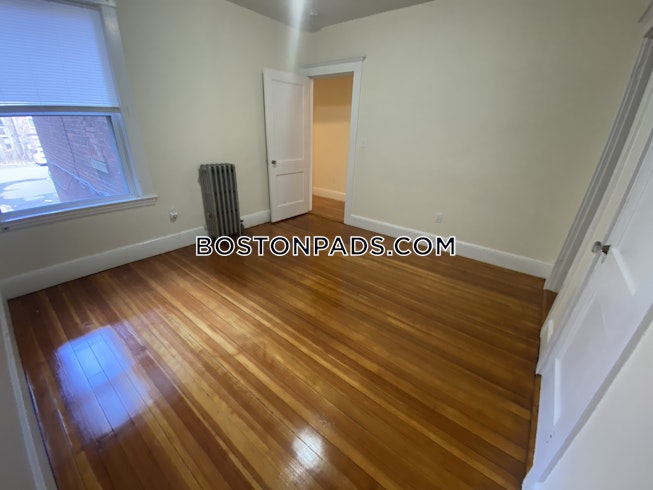 Boston - $3,550 /mo