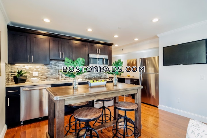 east-boston-apartment-for-rent-3-bedrooms-1-bath-boston-3950-4599250 