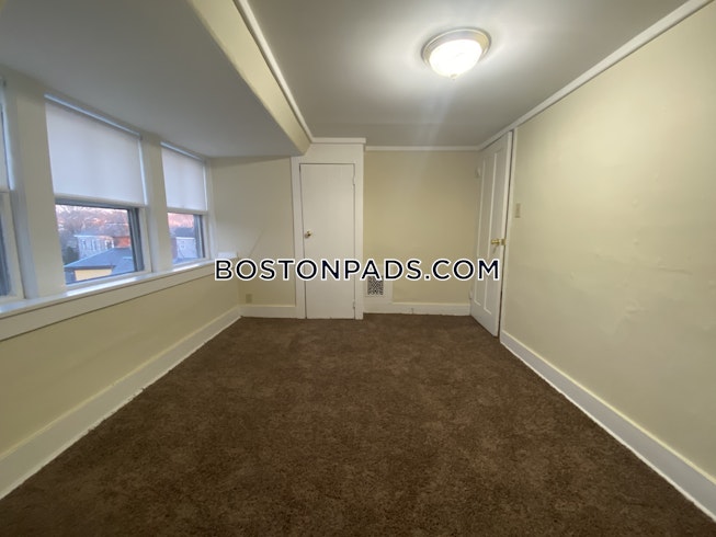 Boston - $1,625 /mo