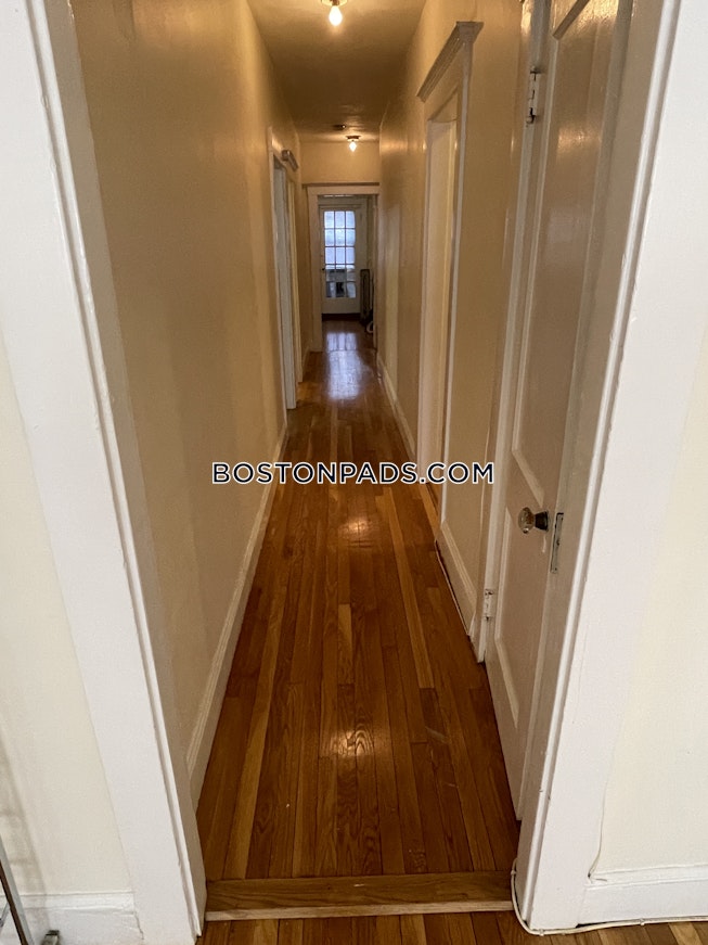 Boston - $3,550 /mo