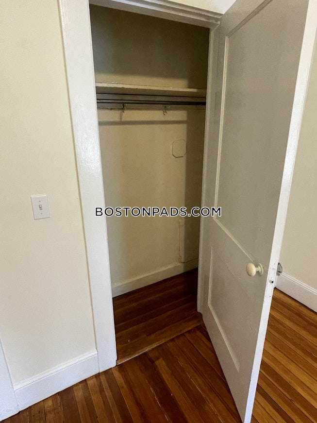 Boston - $3,550 /mo