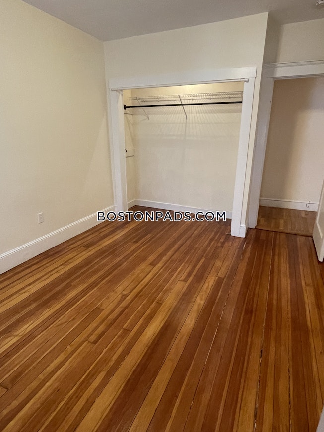 Boston - $3,550 /mo