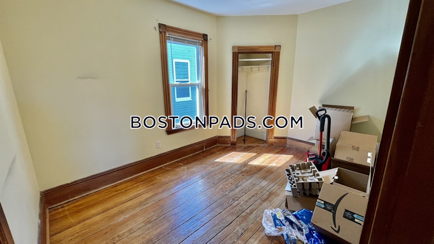 Roxbury Crossing - $7,450 /month