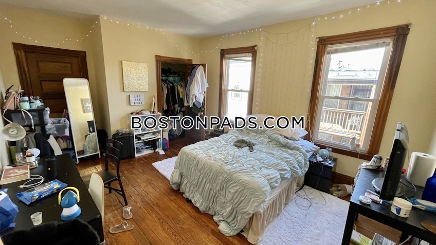 Roxbury Crossing - $7,450 /month