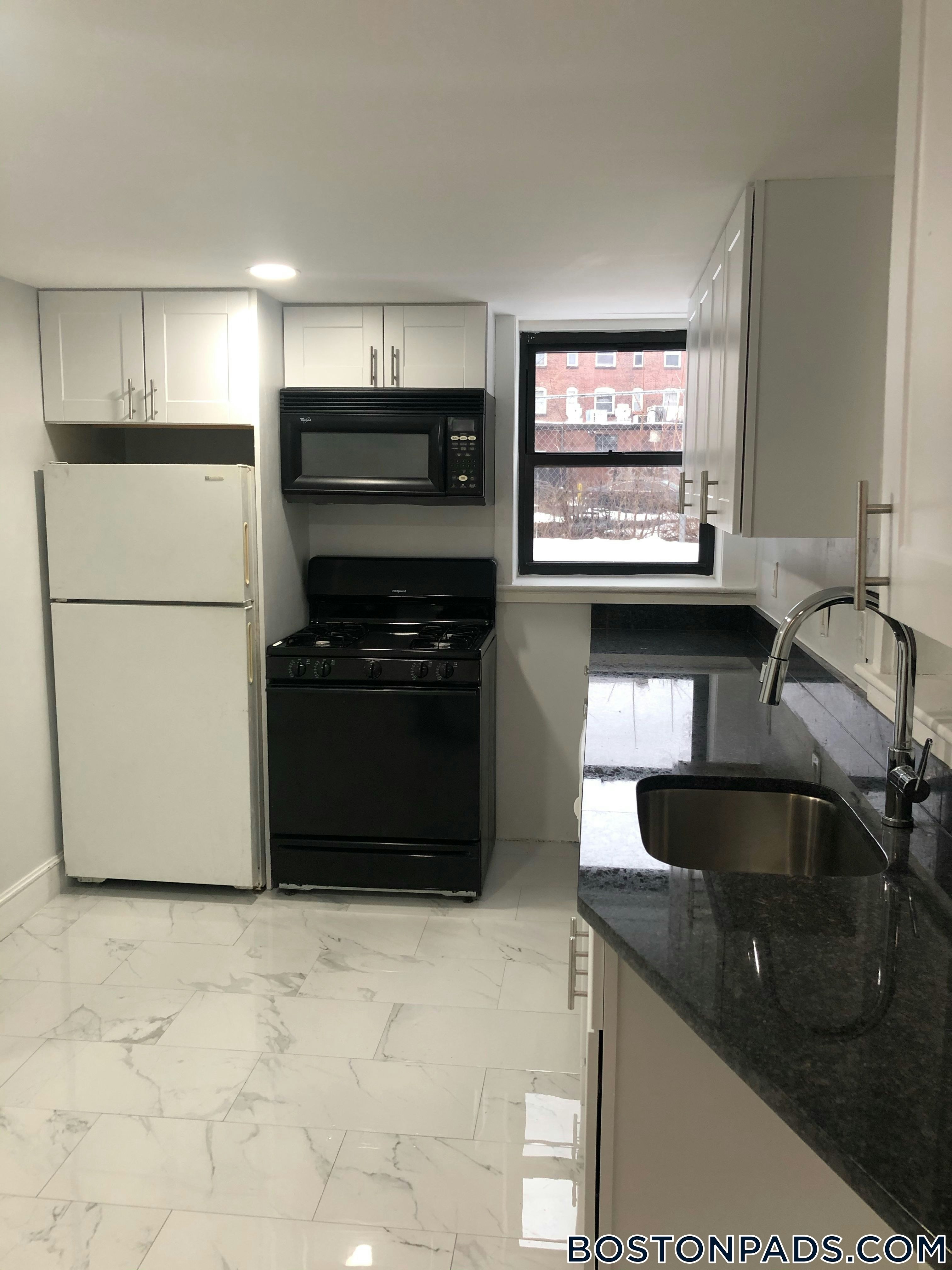 Cambridge - $3,400