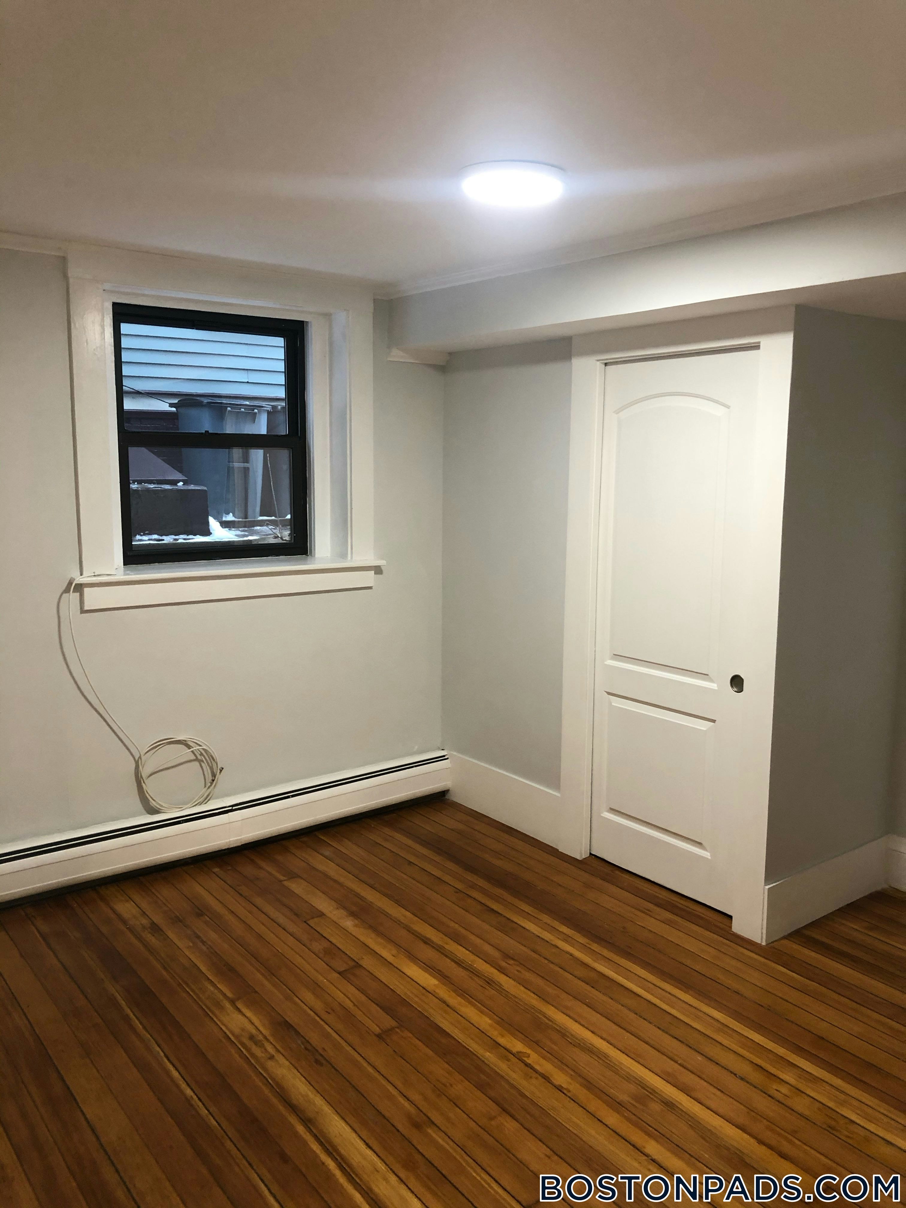 Cambridge - $3,400