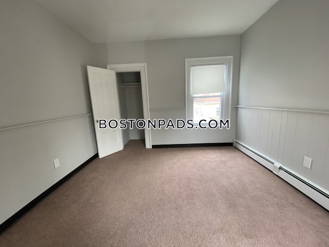 Boston - $2,600 /mo