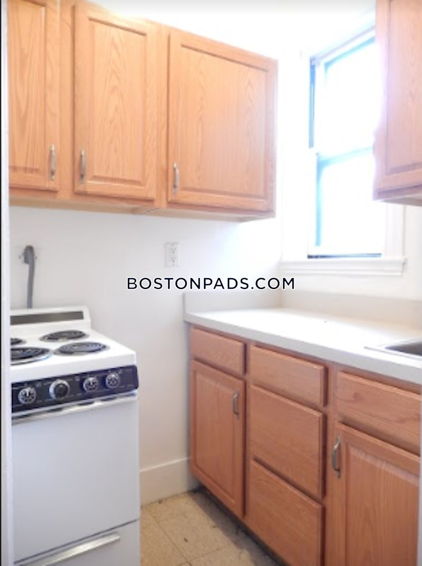 Boston - $3,400 /month