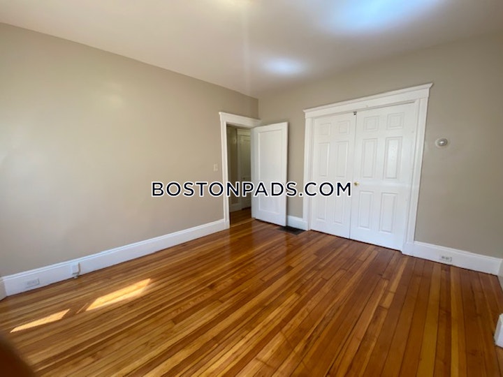 Homes Ave. Boston picture 12
