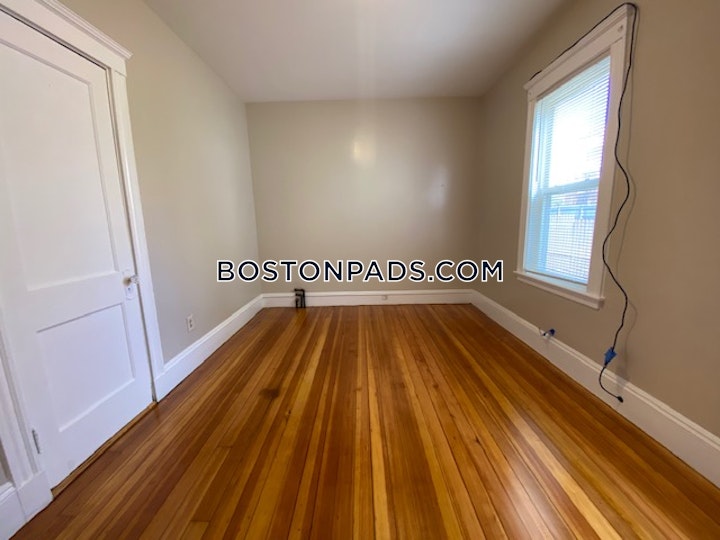 Homes Ave. Boston picture 4